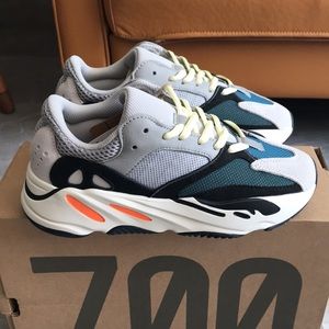 Yeezy Boost 700